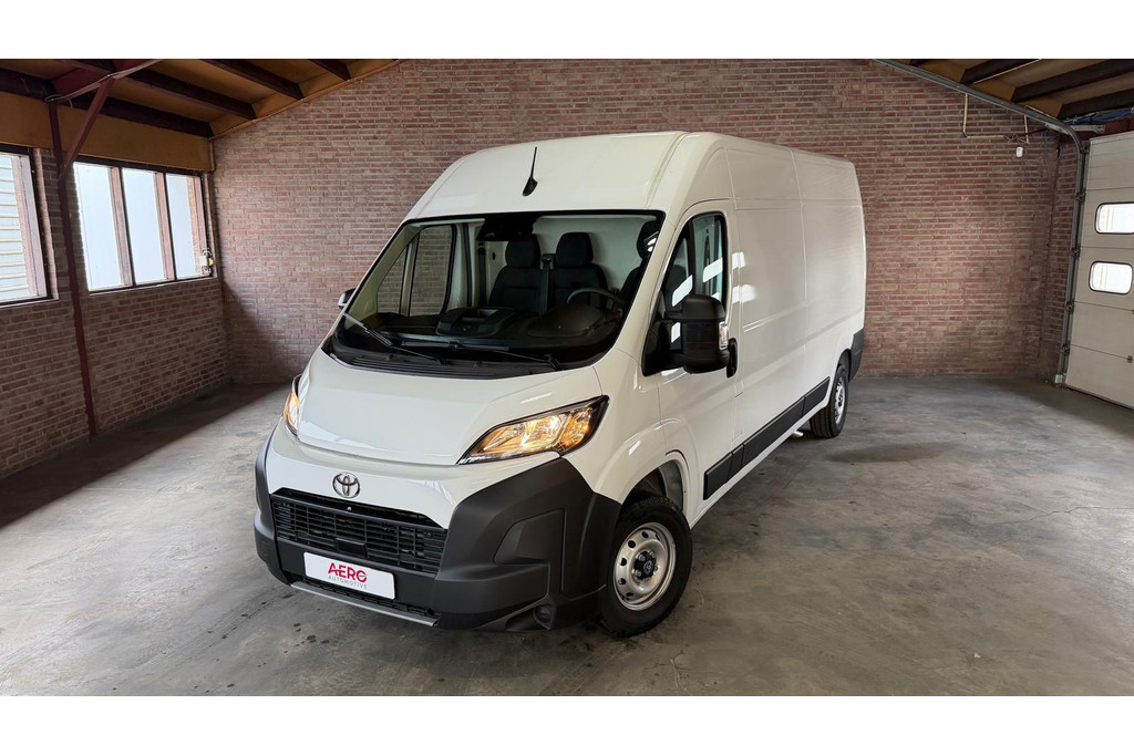 Toyota ProAce Max 2.2 D-4D L3H2 3.5t Challenger 52178168-0.jpg | Vamo Cars